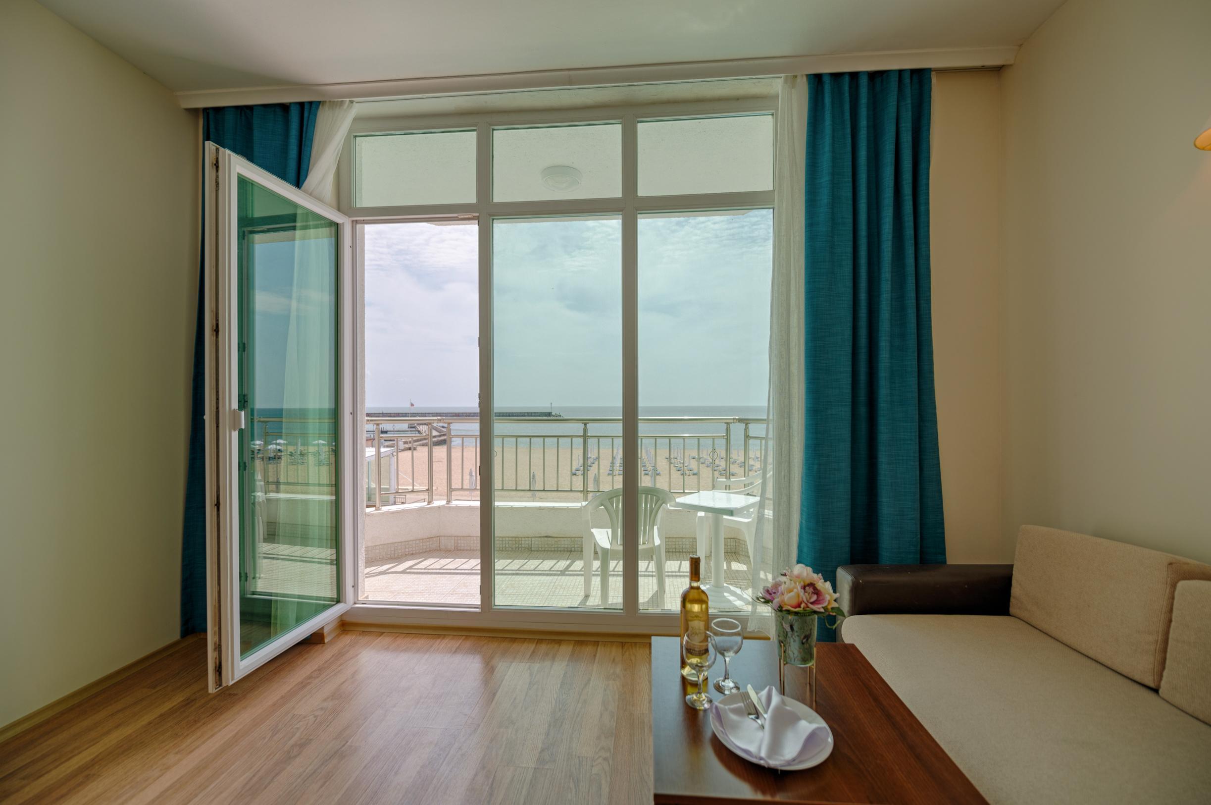 Berlin Golden Beach Hotel Golden Sands Exterior foto